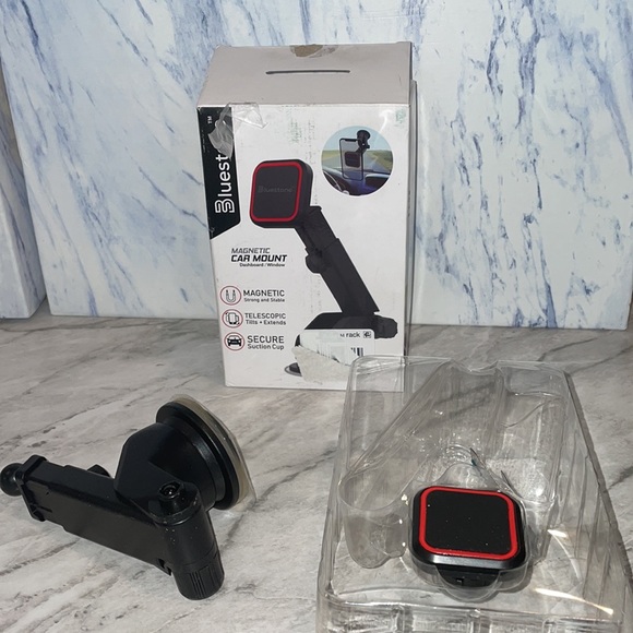 Bluestone Magnetic Car Mount - Picture 2 of 3